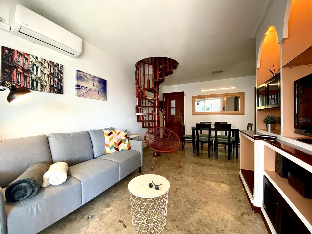 Apartmán Duplex Oasis Sitges Exteriér fotografie
